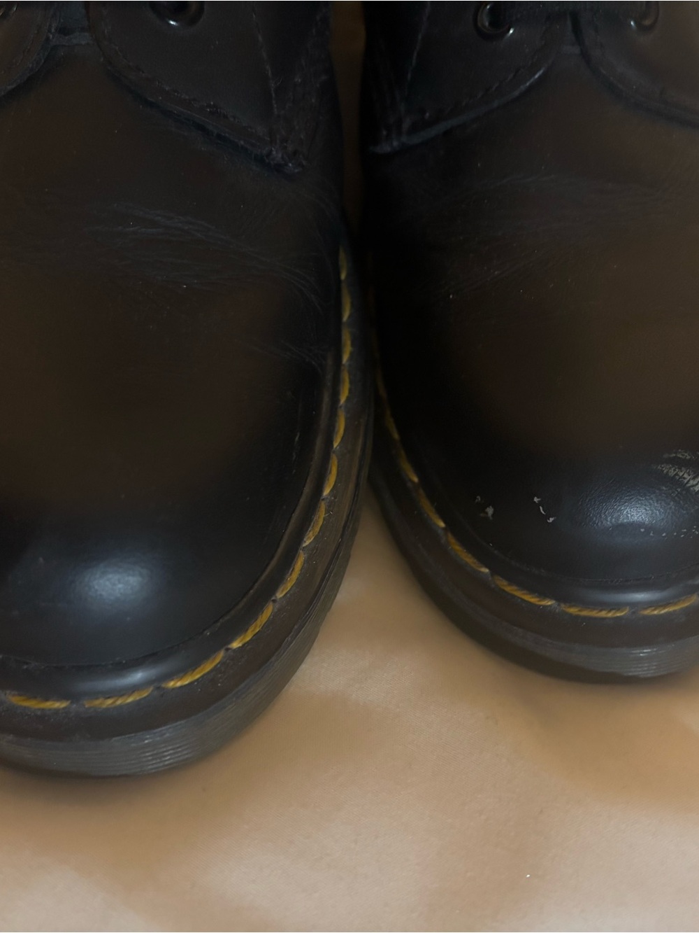Dr martens angle wings boots women’s US 10 - Picture 5 of 6
